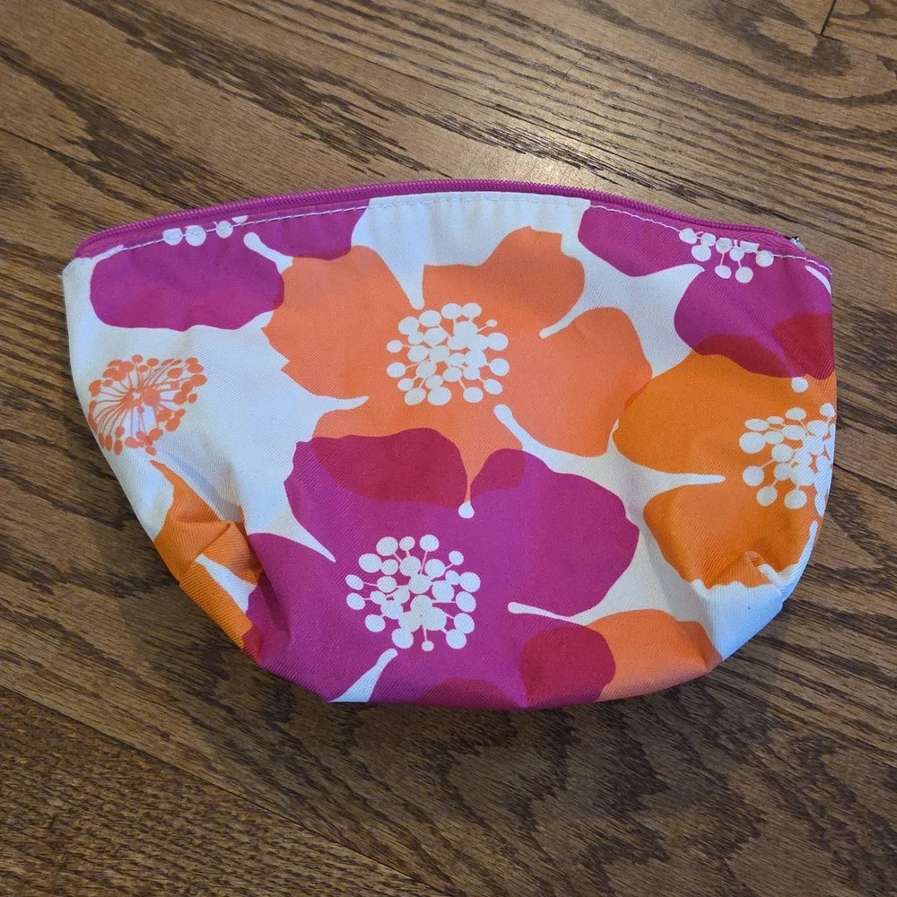 Clinique - Jonathan Adler - 3 Vibrant Pink and Orange Patterned Cosmetic Bags